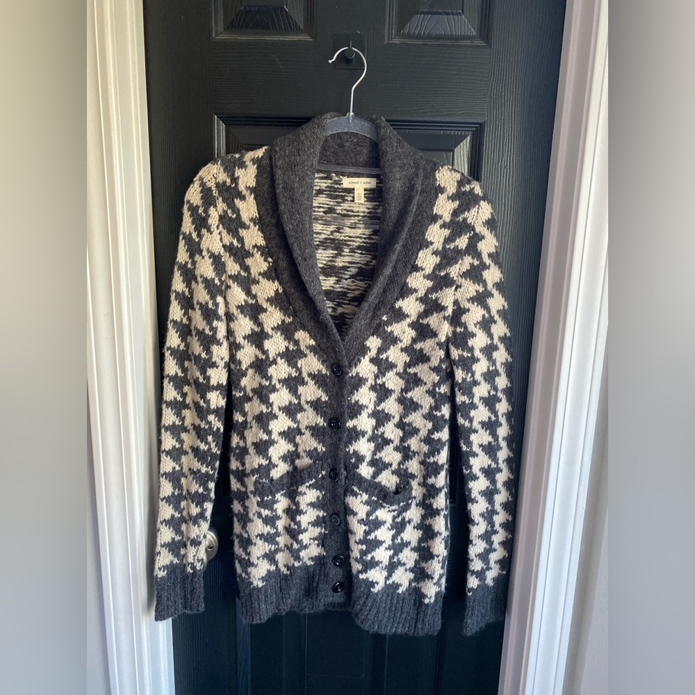 Silence + Noise Gray Houndstooth Cowl Neck Button Up Cardigan Sweater-Size XS